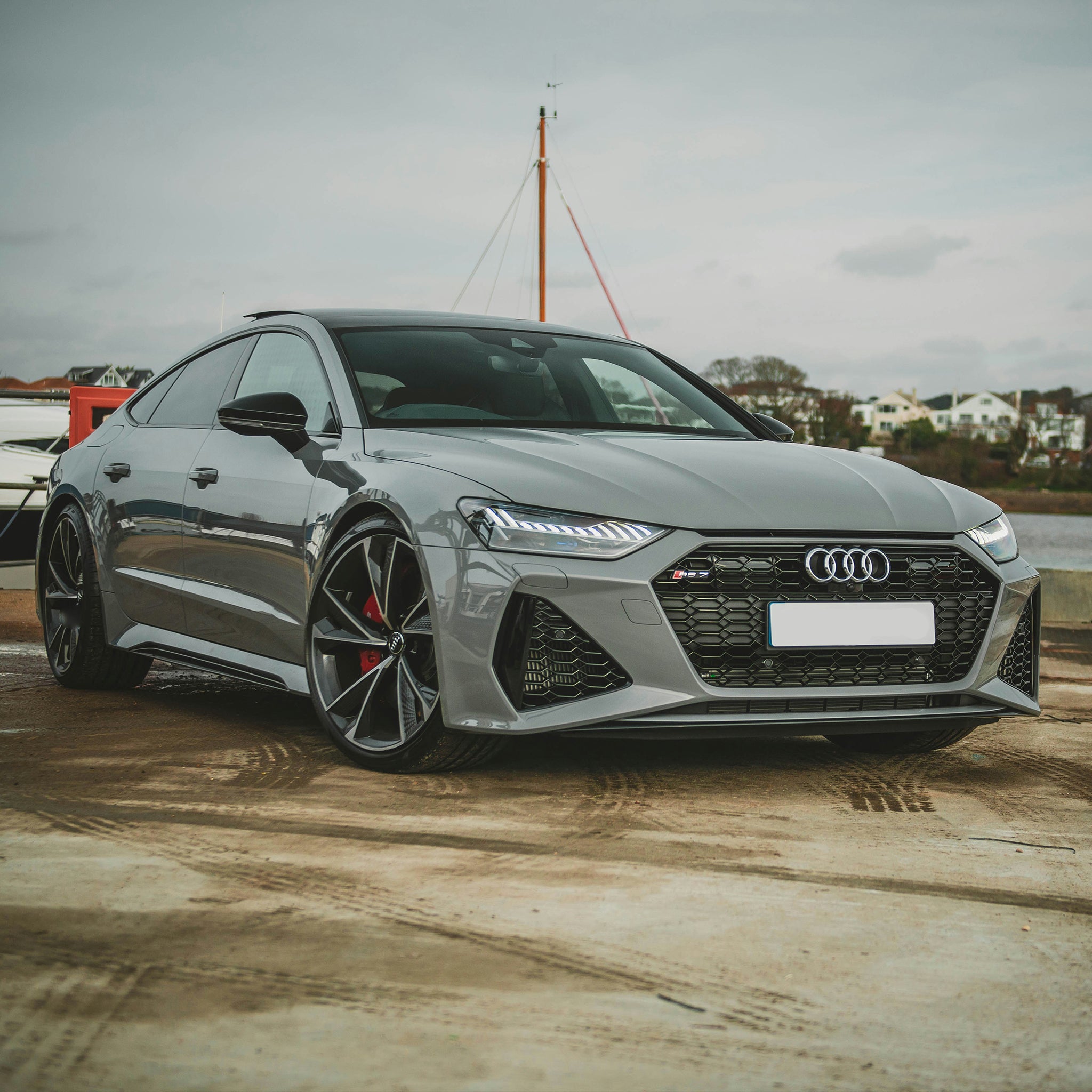 AUDI